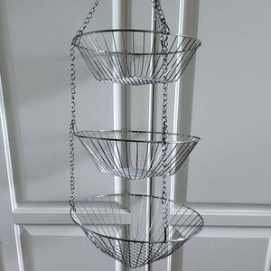 3 teired fruit basket